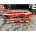 Pallet of Orange Plastic Saftey Barriers - No reserve