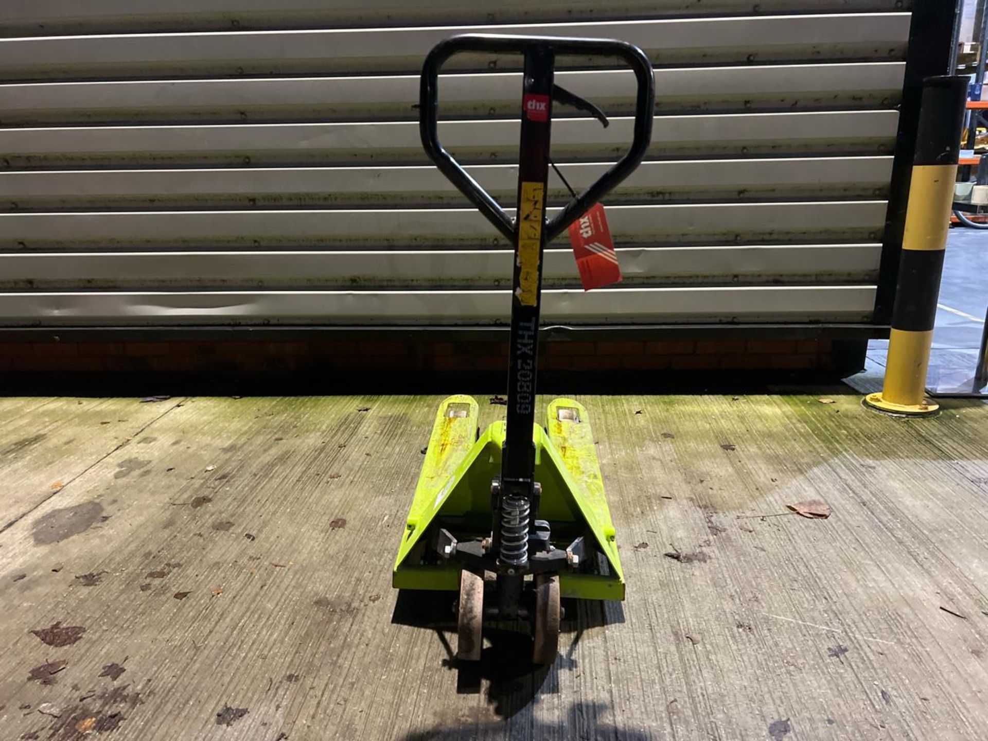 Manual Pallet Truck THX20809 - No reserve - Image 3 of 7