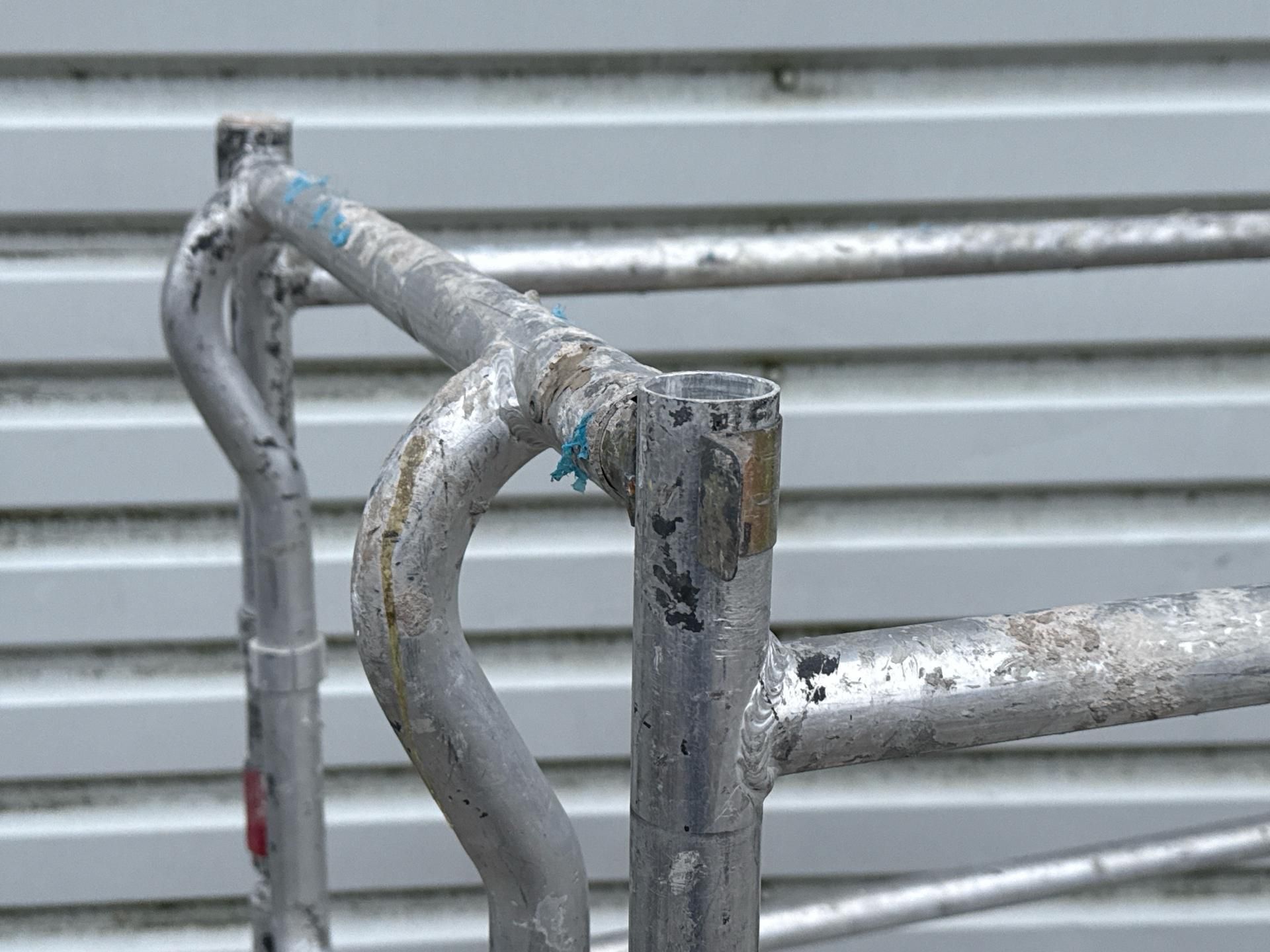 Pop Up Delta Deck - THX26279 - No Reserve - Image 5 of 12