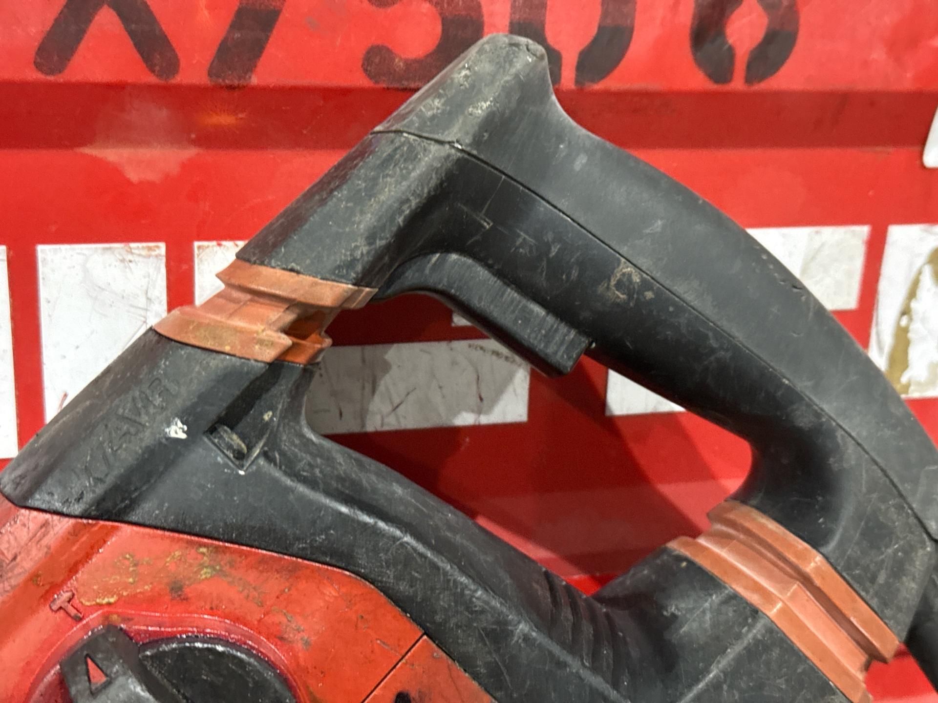 HILTI Combi Hammer Drill - Thx7506 - No Reserve - Image 6 of 7