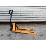 Slim Line Manual Pallet Truck - 1500Kg - 1.15M. S/N: J22022934-1/260-THX18756 - No reserve