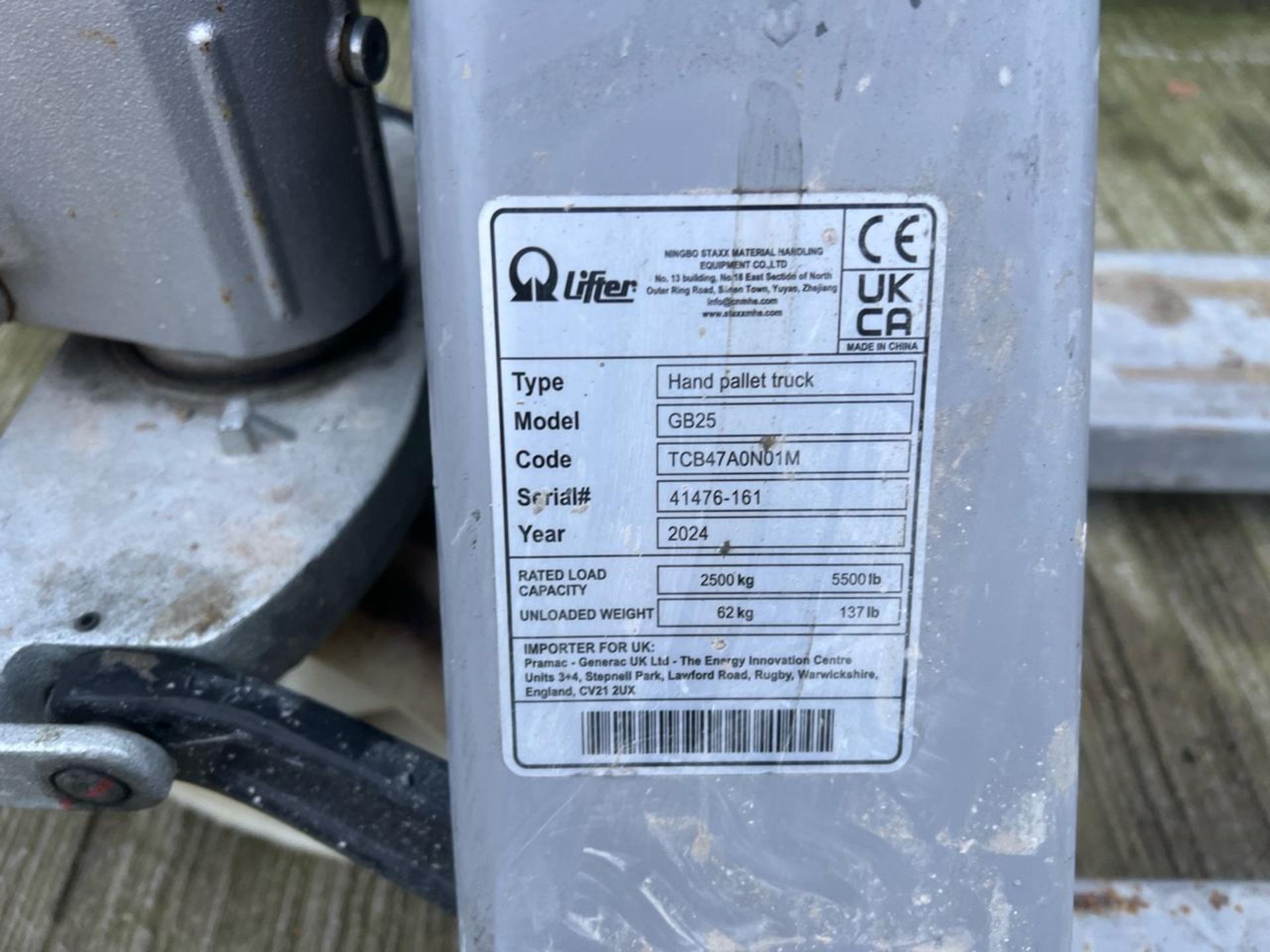 Pallet Truck 540Mm X 1150Mm 2500Kg. S/N: 41476-161-THX24446 - No reserve - Image 5 of 7