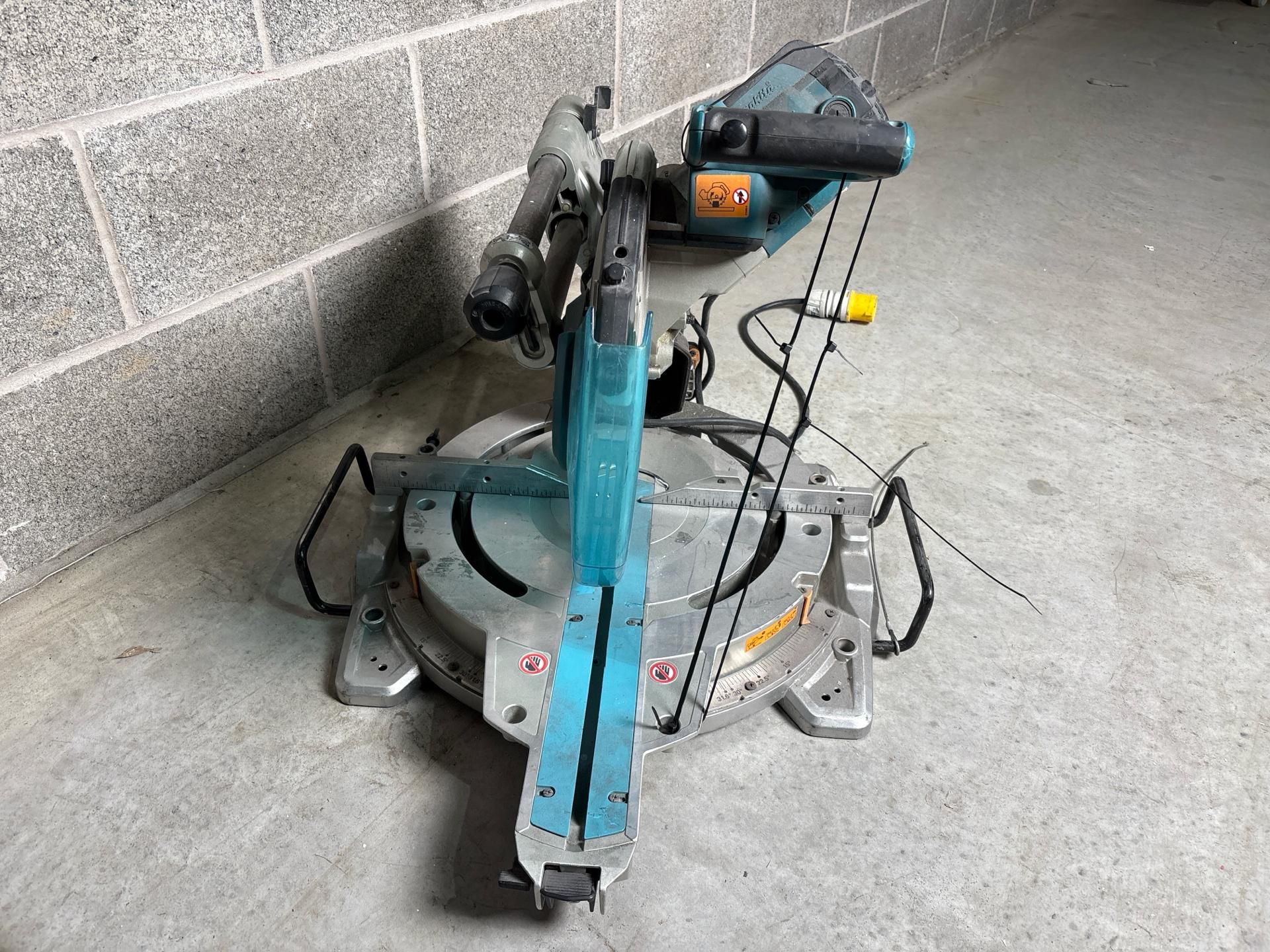 Makita Telescopic Compound Mitre Saw 305Mm 12" -THX15032 - No Reserve