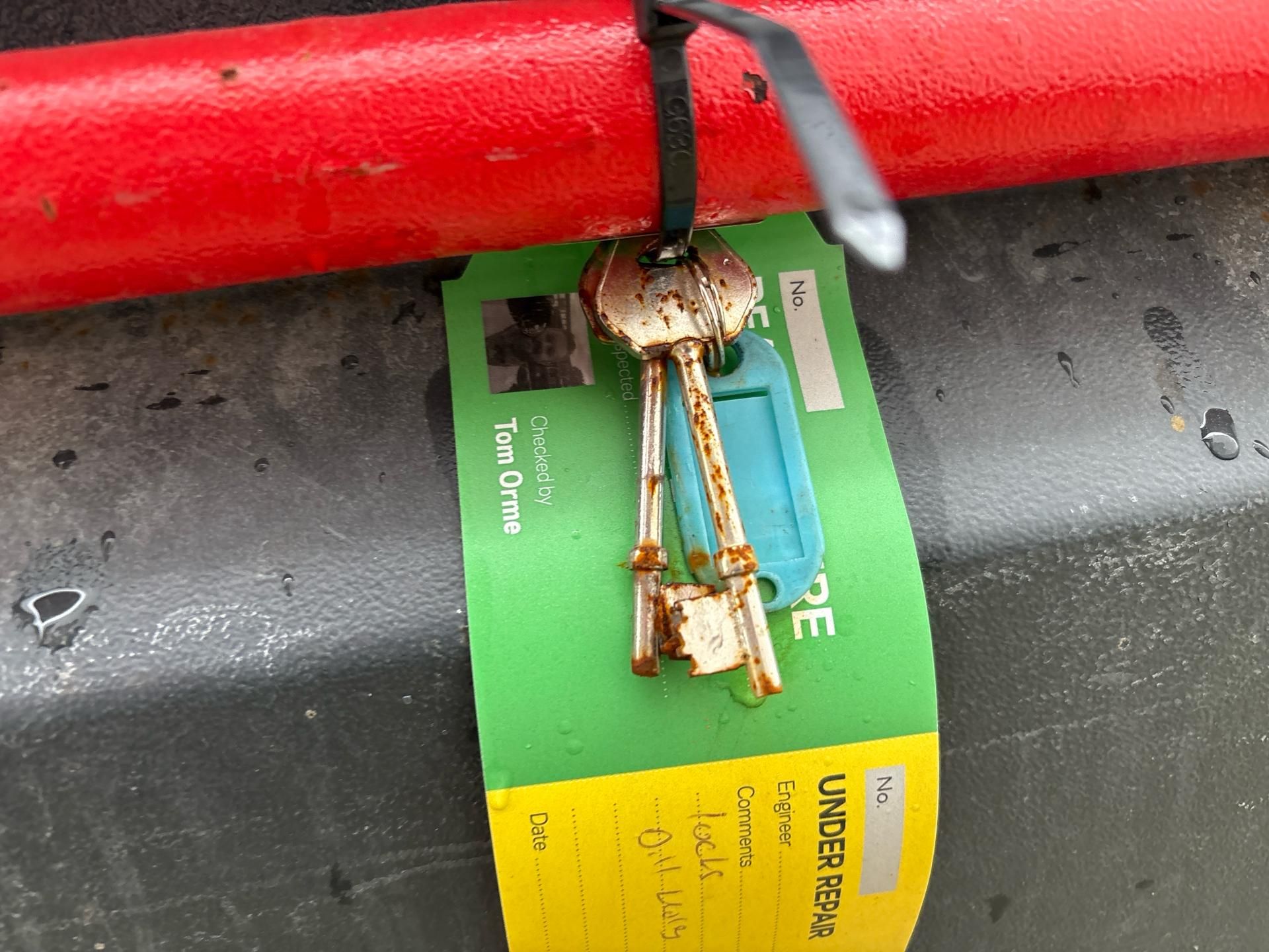 Wheeled Site Security Chest - Large. S/N: 937B-THX8478 - No Reserve - Image 8 of 9