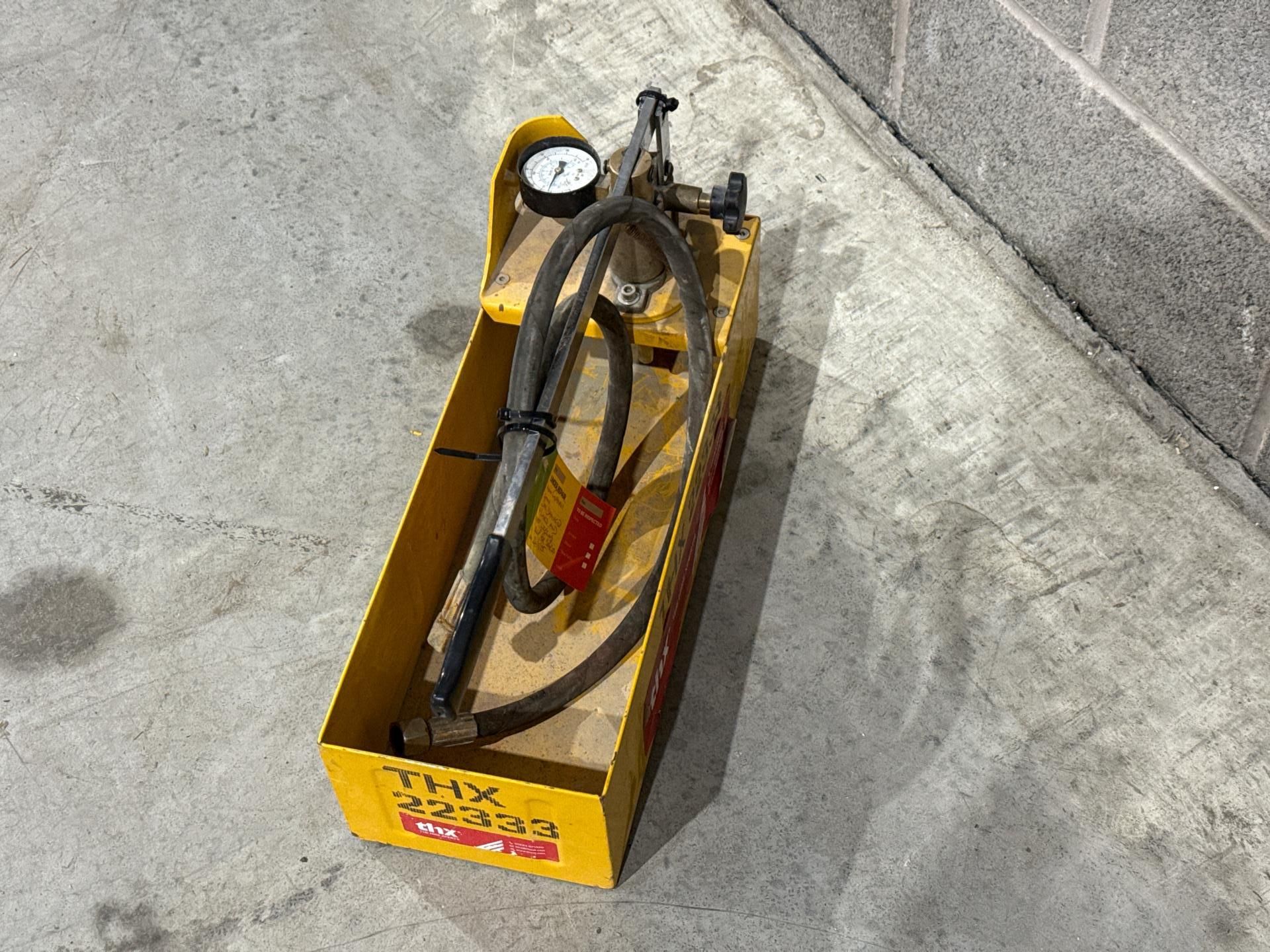 REMS PUSH Manual Pressure Test Pump - Thx22333 - No Reserve - Image 3 of 4