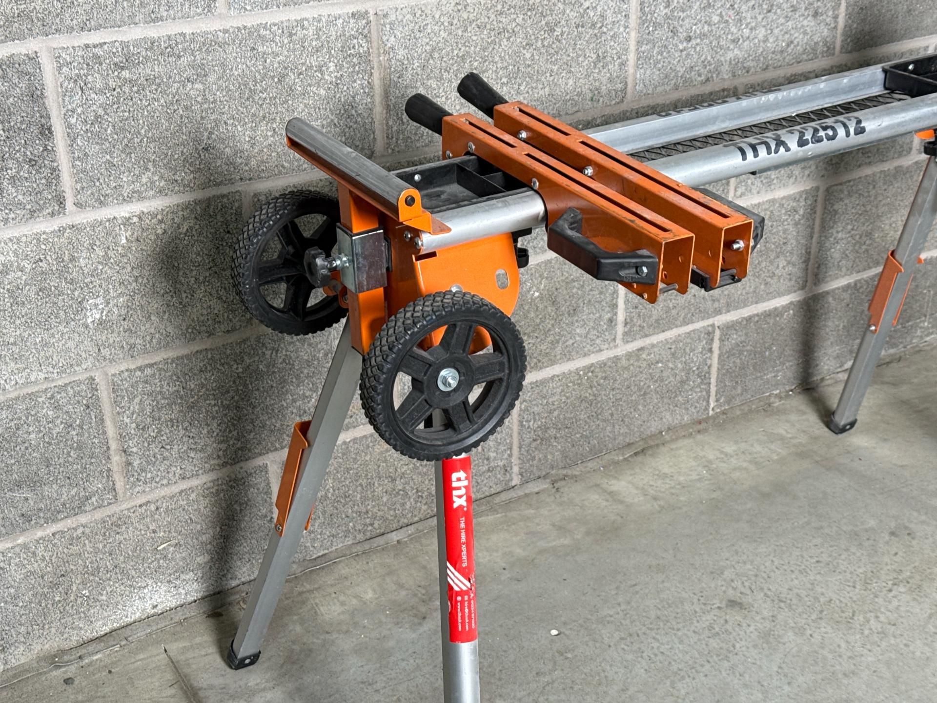 Vaunt Universal Mitre Saw Stand - THX22512 - No reserve - Image 4 of 6