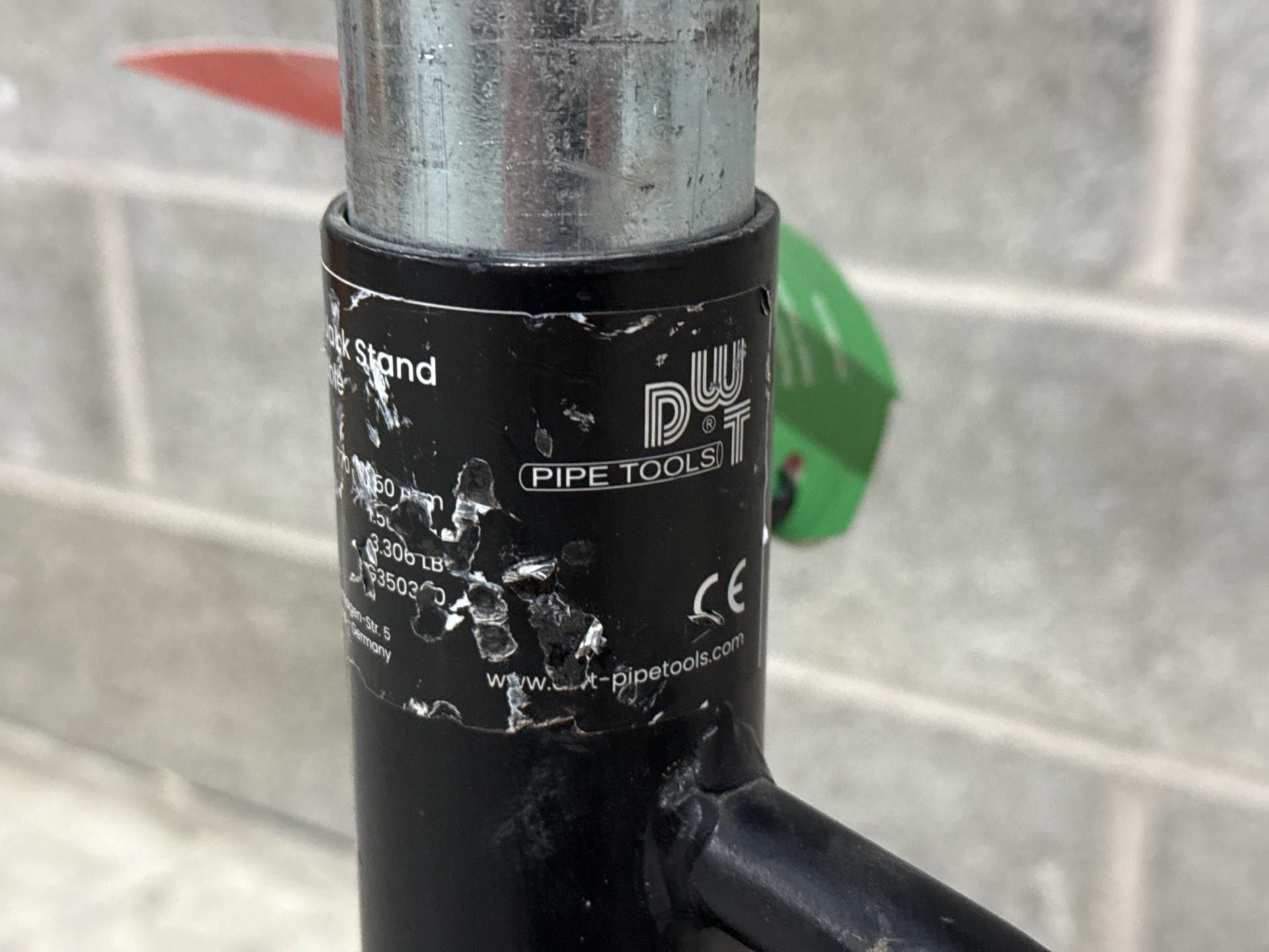 DWT Pipe Stand Run And Twist - Thx20965 - No Reserve - Image 2 of 4