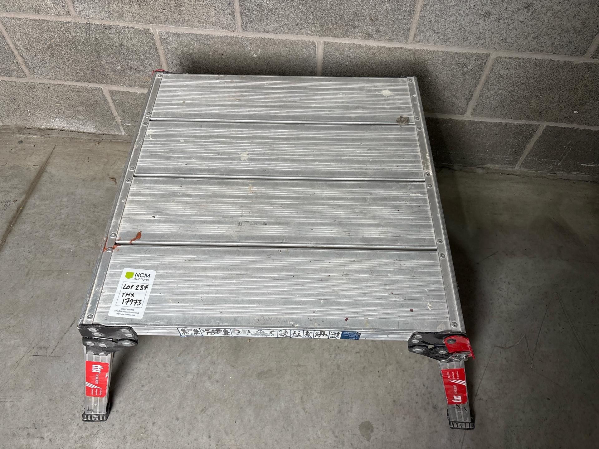 Werner Decorators Step - THX17973 - No Reserve - Image 6 of 6