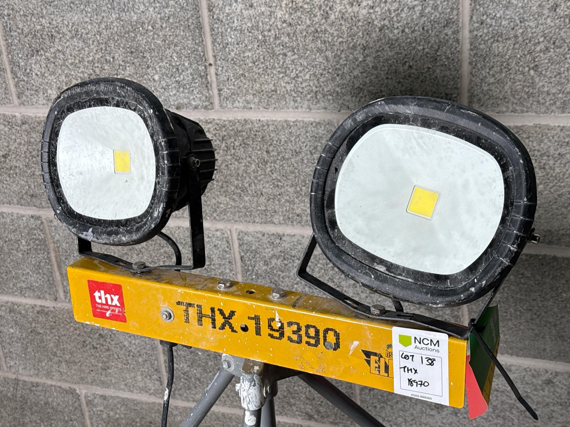 V Twin Head Led With Power Take Off. S/N: Blank-THX18970 - No reserve - Image 3 of 6