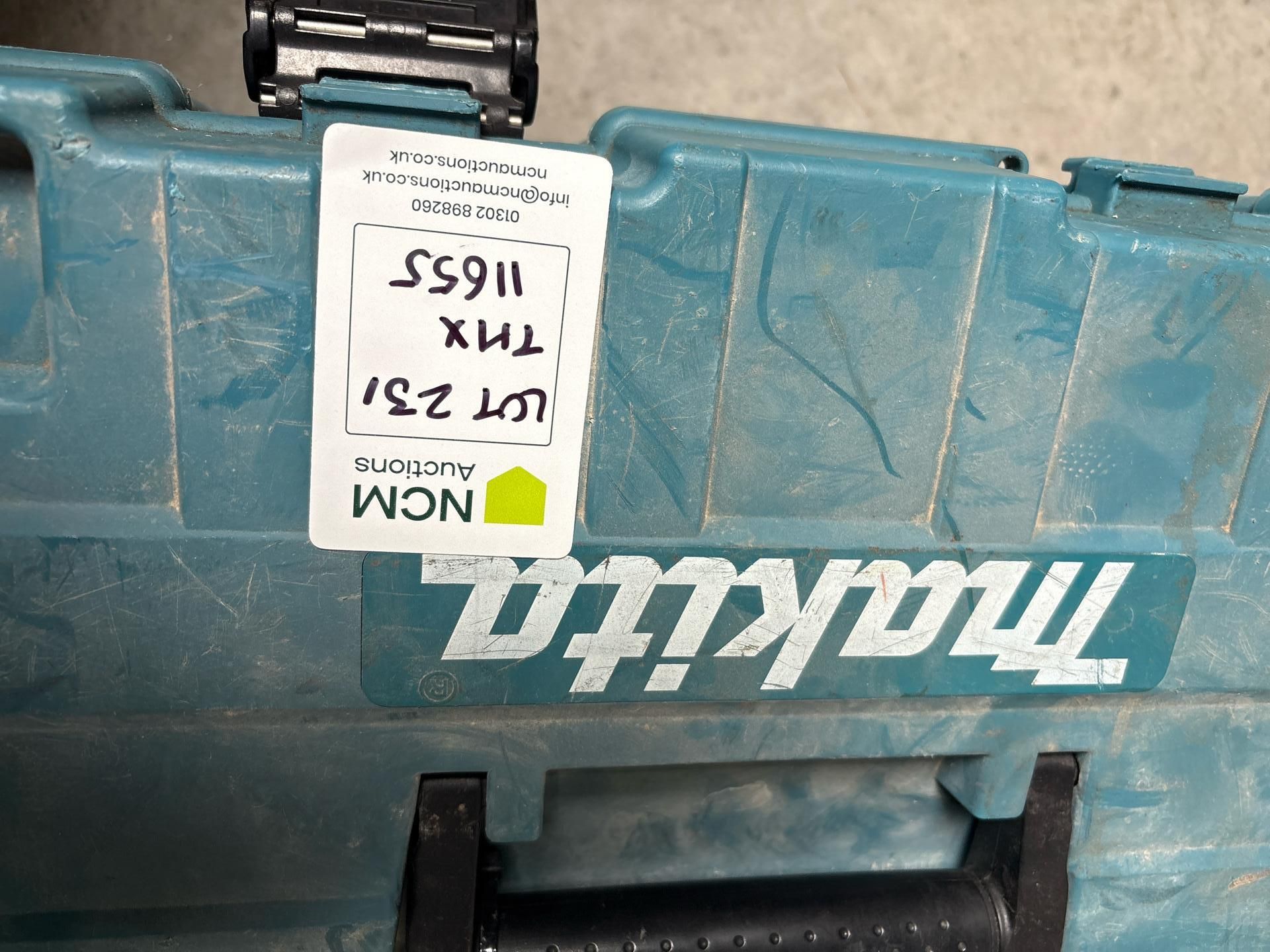 Makita 5903R Saw - THX11655 - No Reserve - Image 2 of 7