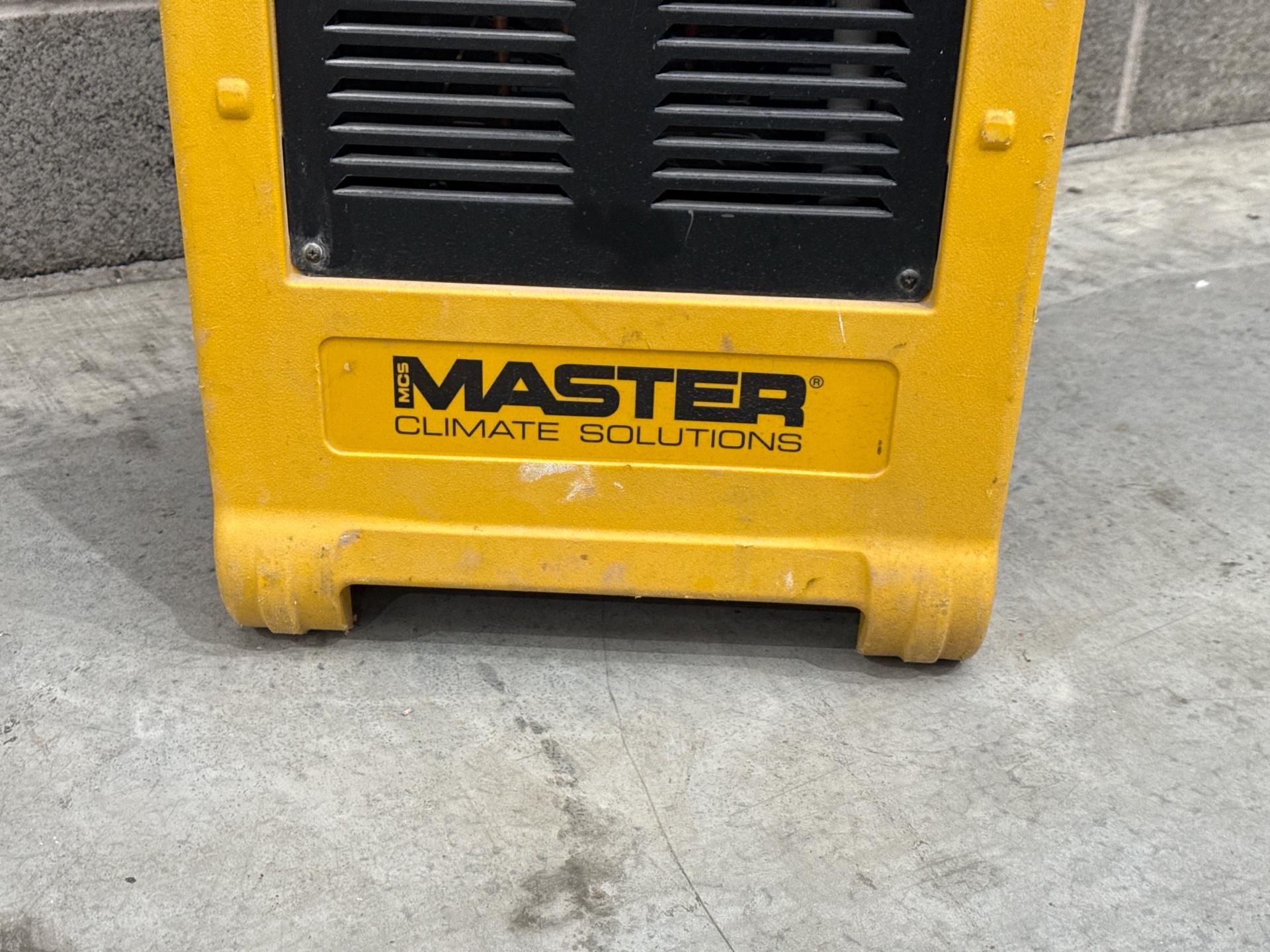 Master Climate Solutions Large Dehumidifier - Thx14912 - No Reserve - Image 2 of 7