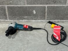 Makita Angle Grinder - 125Mm (5") 110V. S/N: 2307506 R-THX15715 - No Reserve