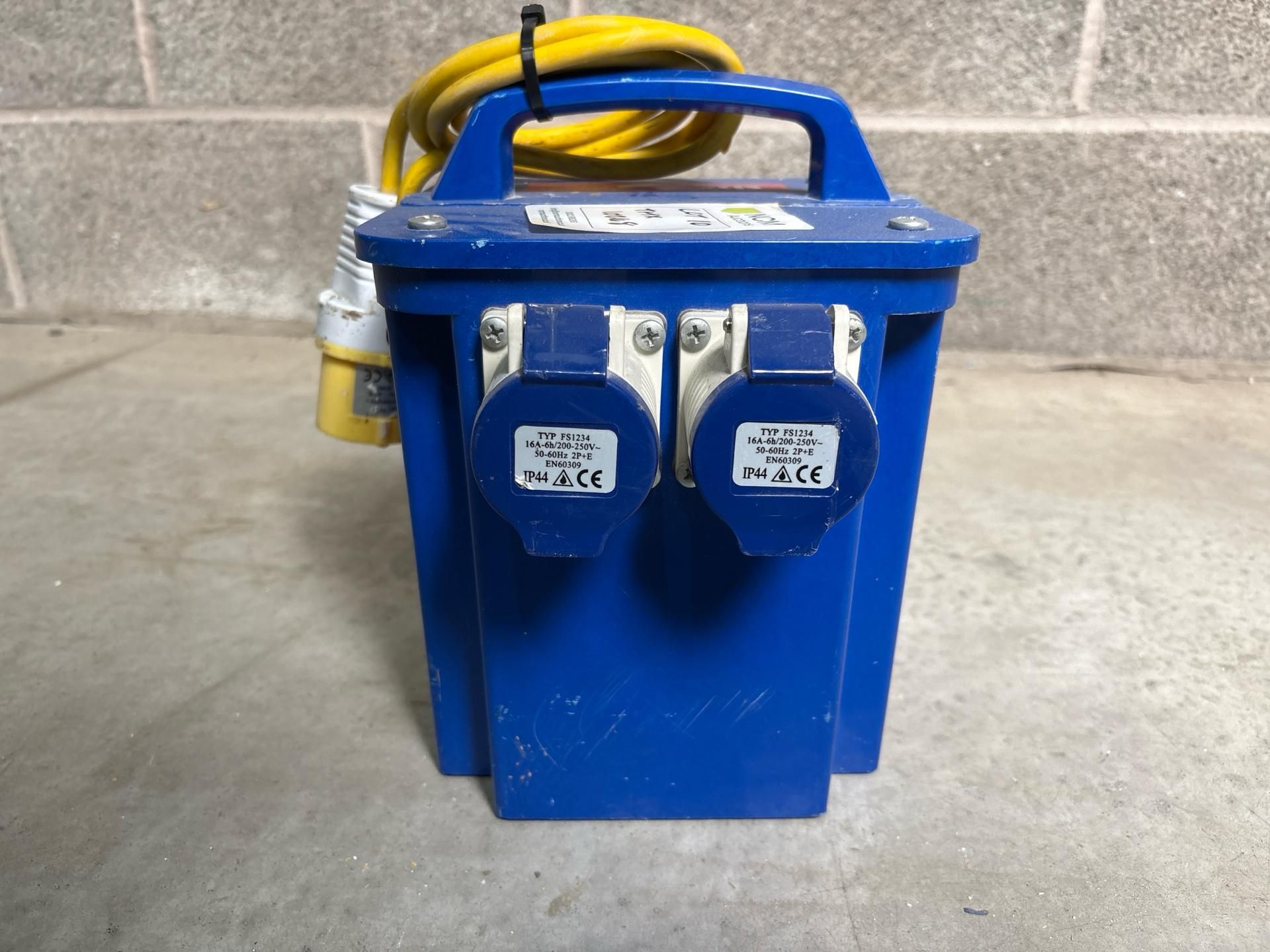 Step Up Transformer 110V To 240V - 16A S/N: Blank-THX10248 - No Reserve - Image 3 of 7