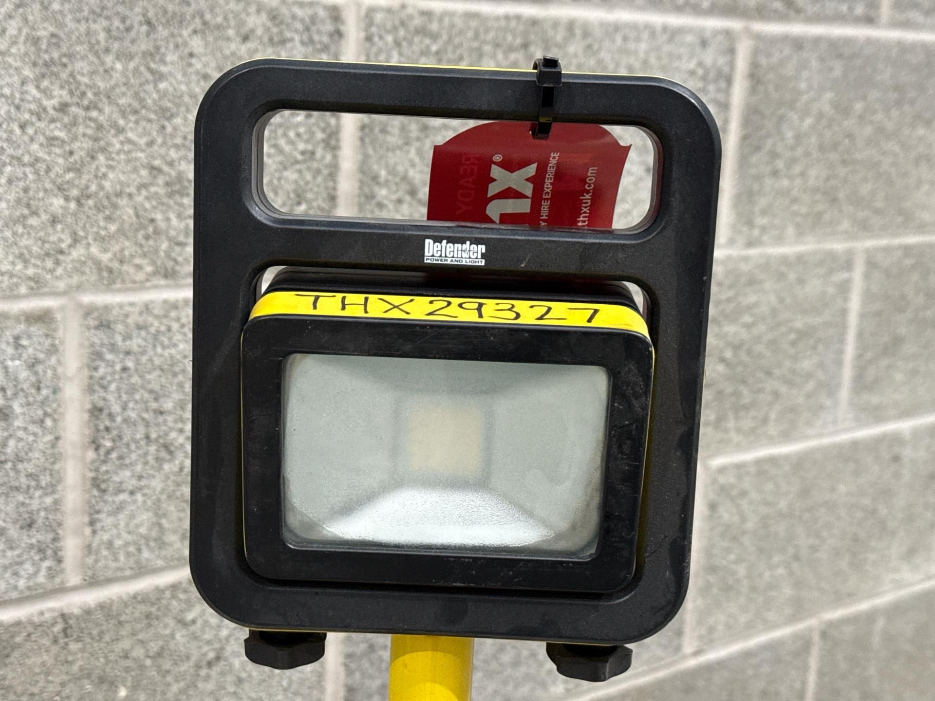 Defender LED Rechargeable Light With Telescopic Stand - Thx29327 - No Reserve - Image 3 of 4