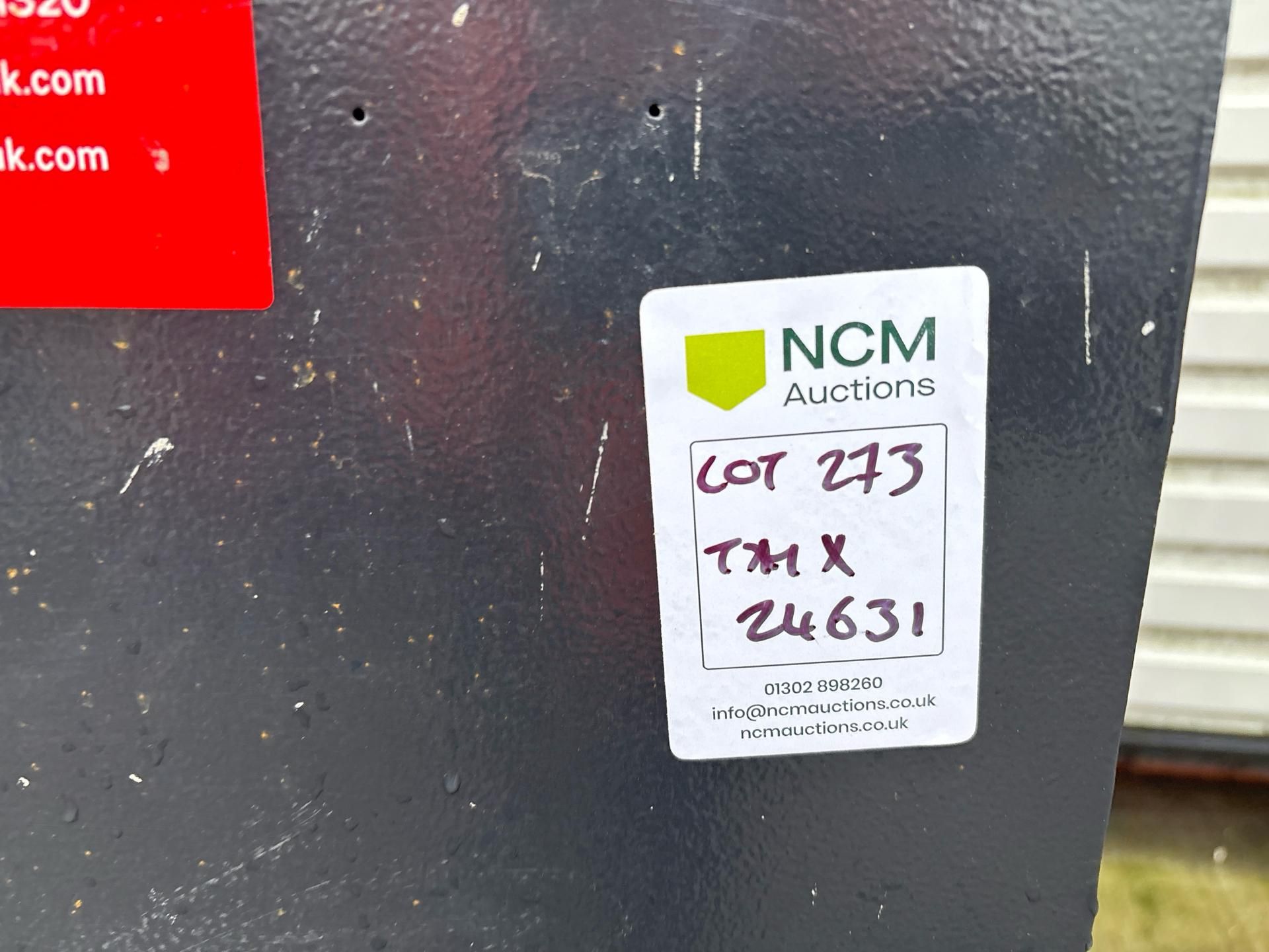 Armorguard Tuffbank Site Box - THX24631 - No Reserve - Image 9 of 11