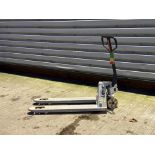 Lifter Grey Pallet Truck - THX25700 - No Reserve