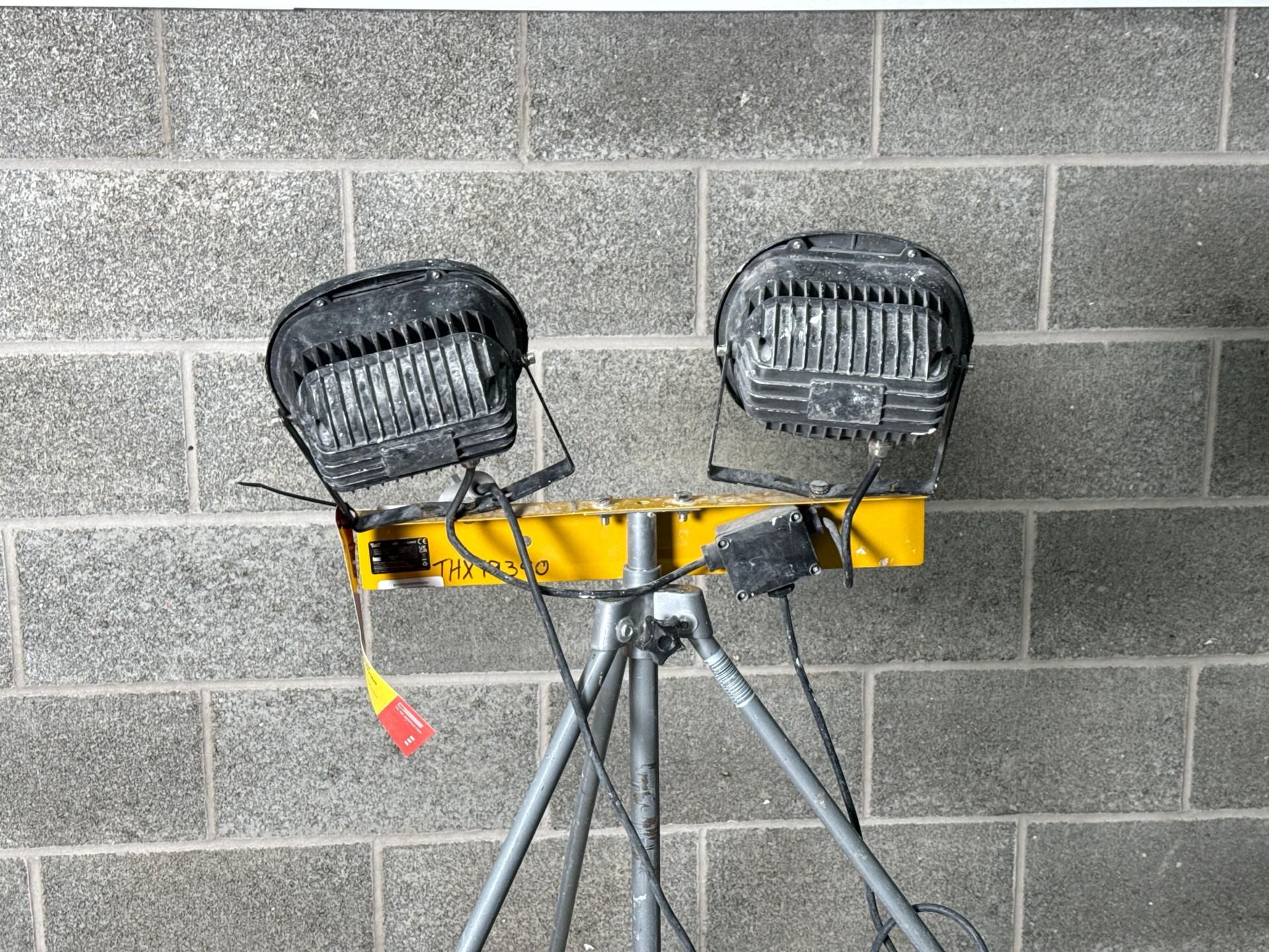 V Twin Head Led With Power Take Off. S/N: Blank-THX18970 - No reserve - Image 5 of 6