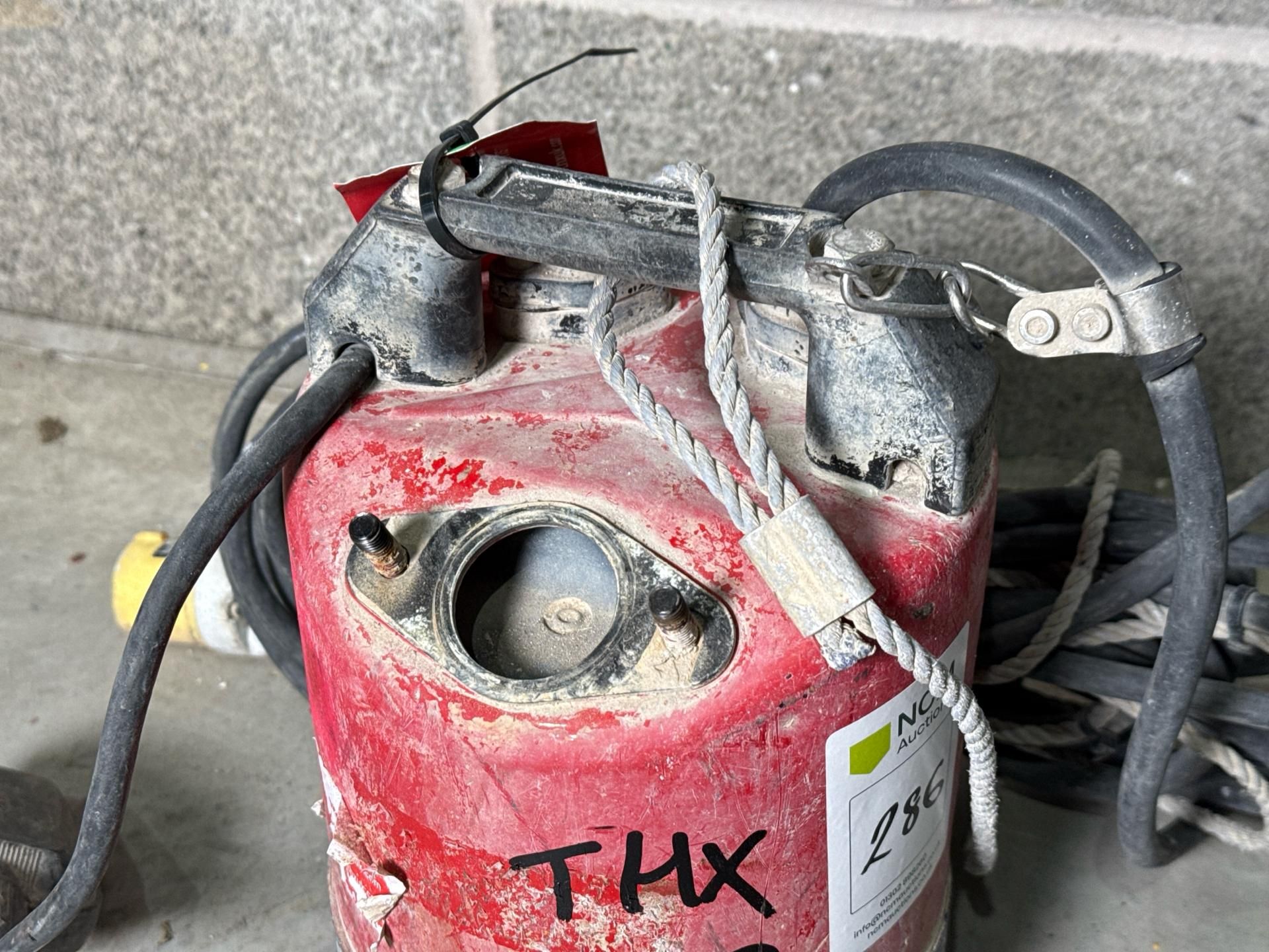 HSC 2â€ Puddle pump - THX8193 - No reserve - Image 2 of 5