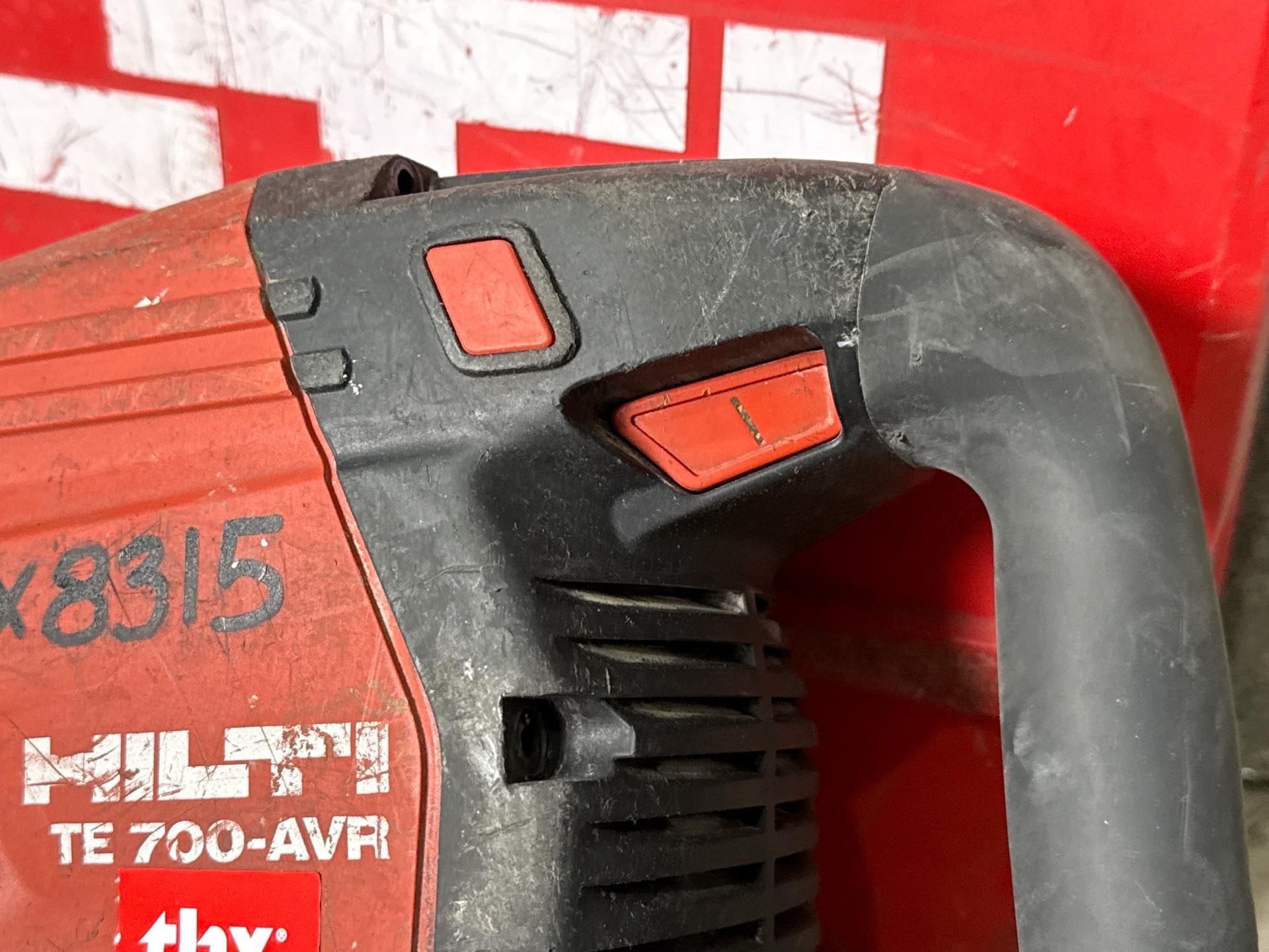 HILTI Demolition Hammer - THX8315 - No Reserve - Image 5 of 7