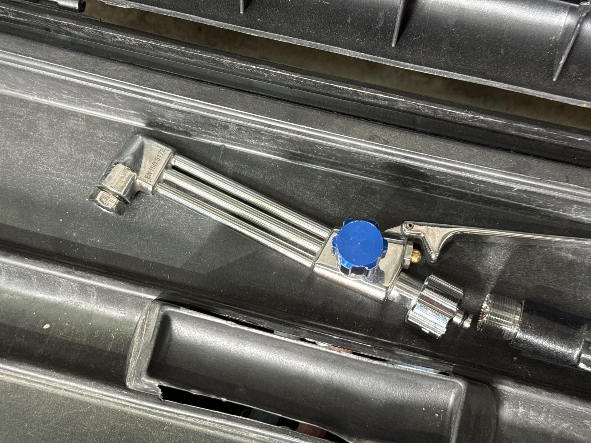 Lightweight Welding and Brazing Kit - THX20087 - No Reserve - Image 2 of 6