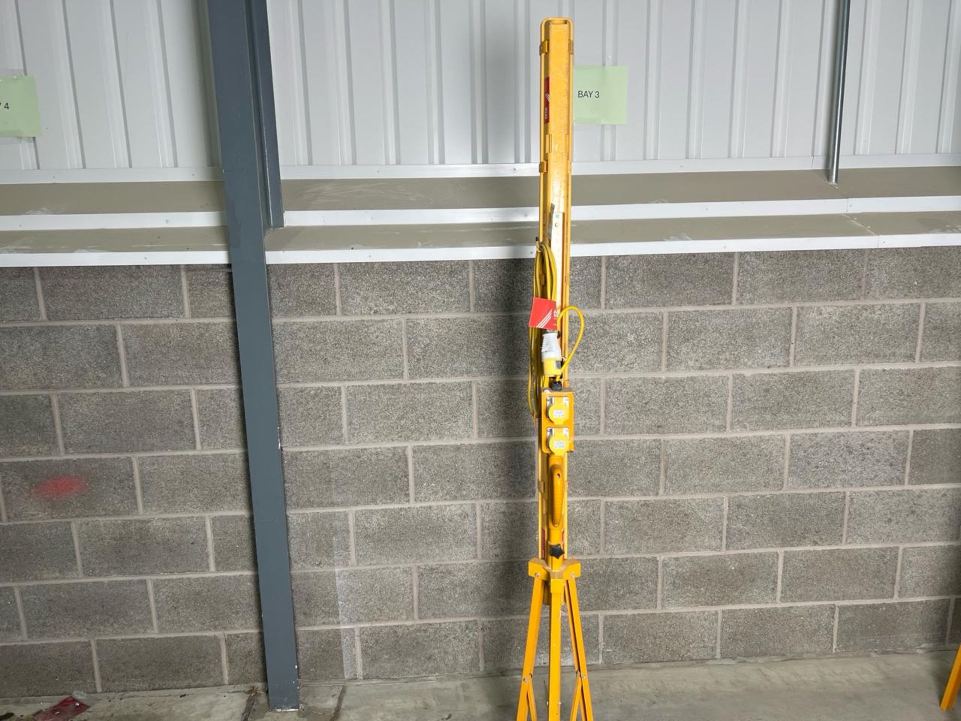 Led Plasterer'S Lights 5Ft. S/N: Blank-THX18108 - No reserve - Image 3 of 7