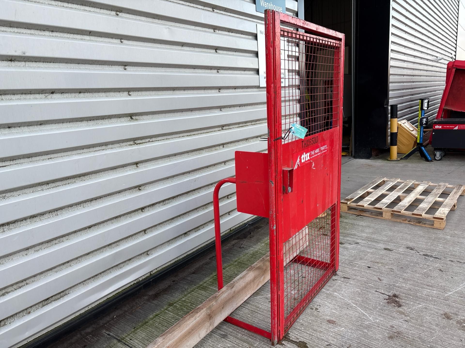 Metal Emergency Exit Gate THX6500 - No reserve - Image 4 of 7