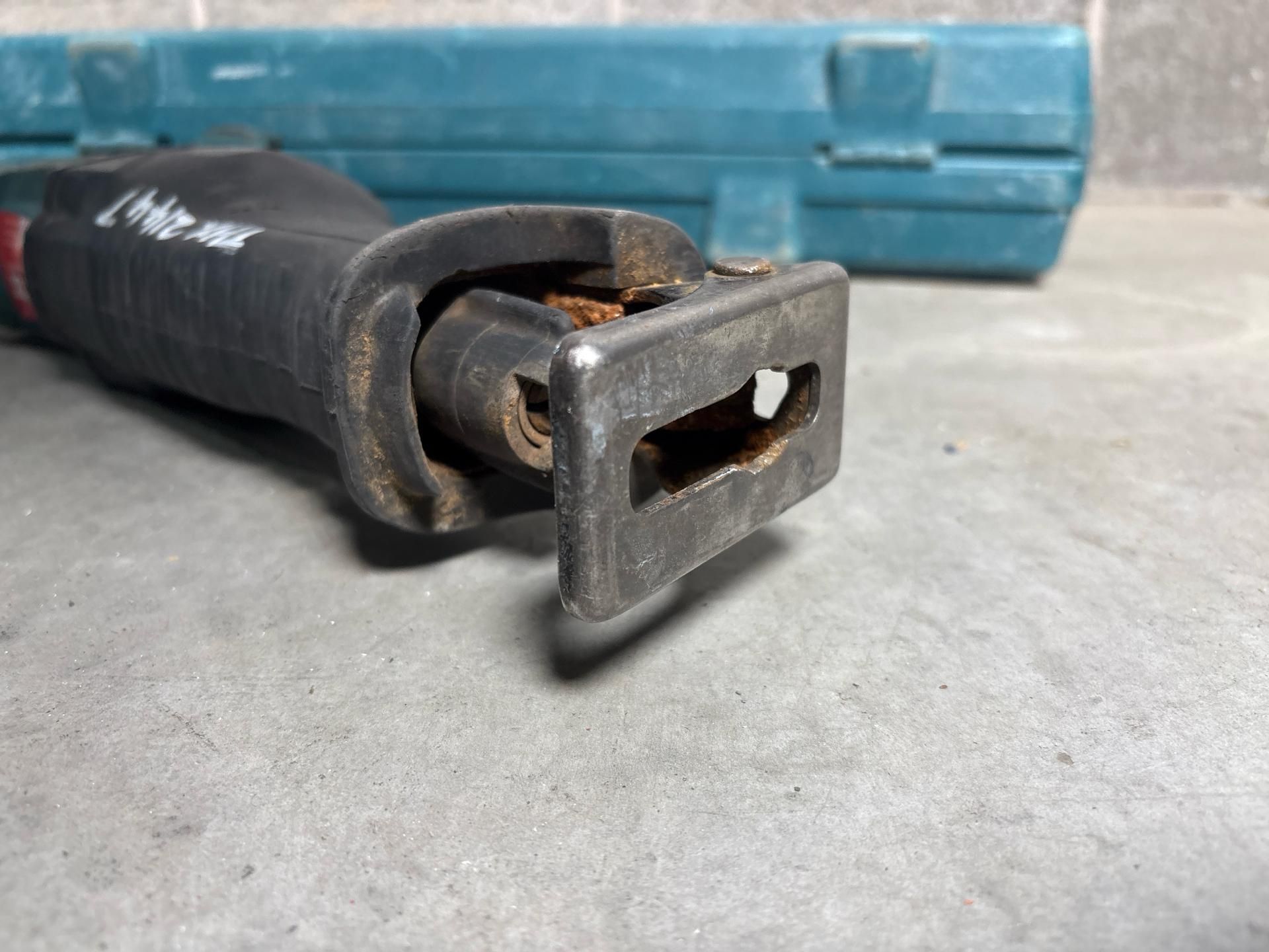 Makita Reciprocating Saw 18 V Cordless. S/N: 2064008-THX21447 - No Reserve - Image 6 of 6