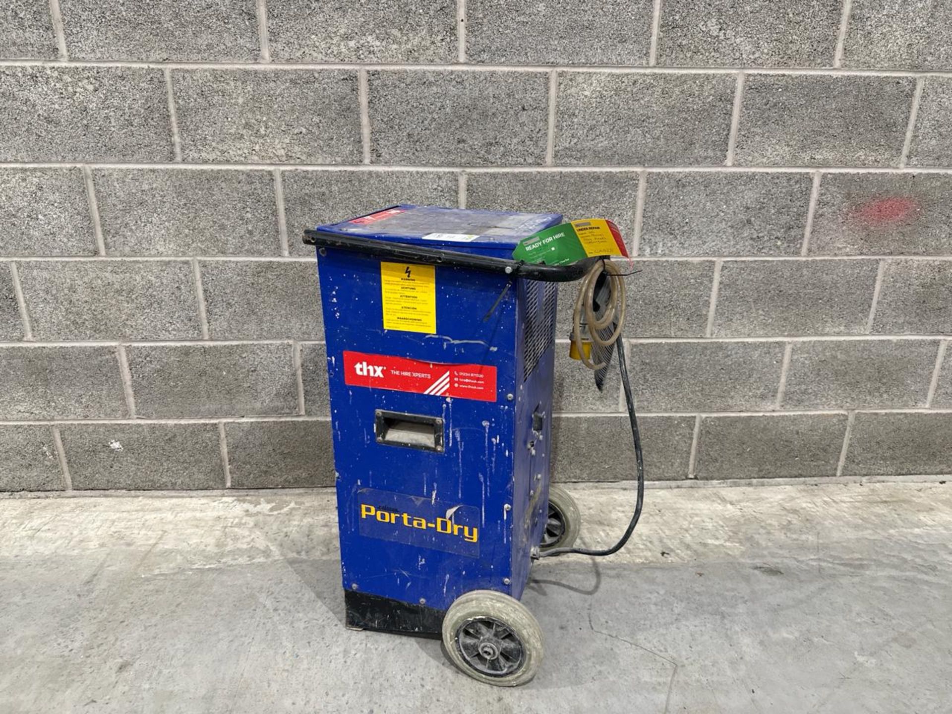 Dual Voltage Dehumidifier - (Add Voltage Here). S/N: 1702281440222-THX6259 - No Reserve - Image 4 of 8