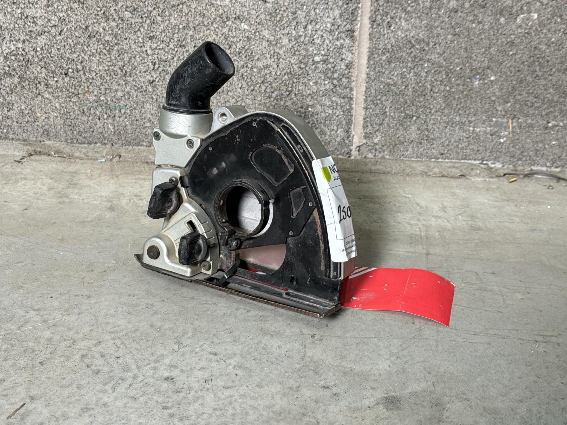 Makita Guard Assembly For Mitre Saw - THX15988 - No Reserve - Image 2 of 4