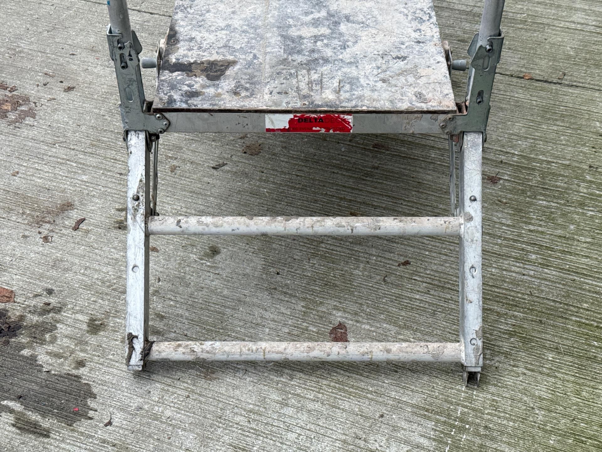 Pop Up Delta Deck - THX26086 - No Reserve - Image 7 of 12