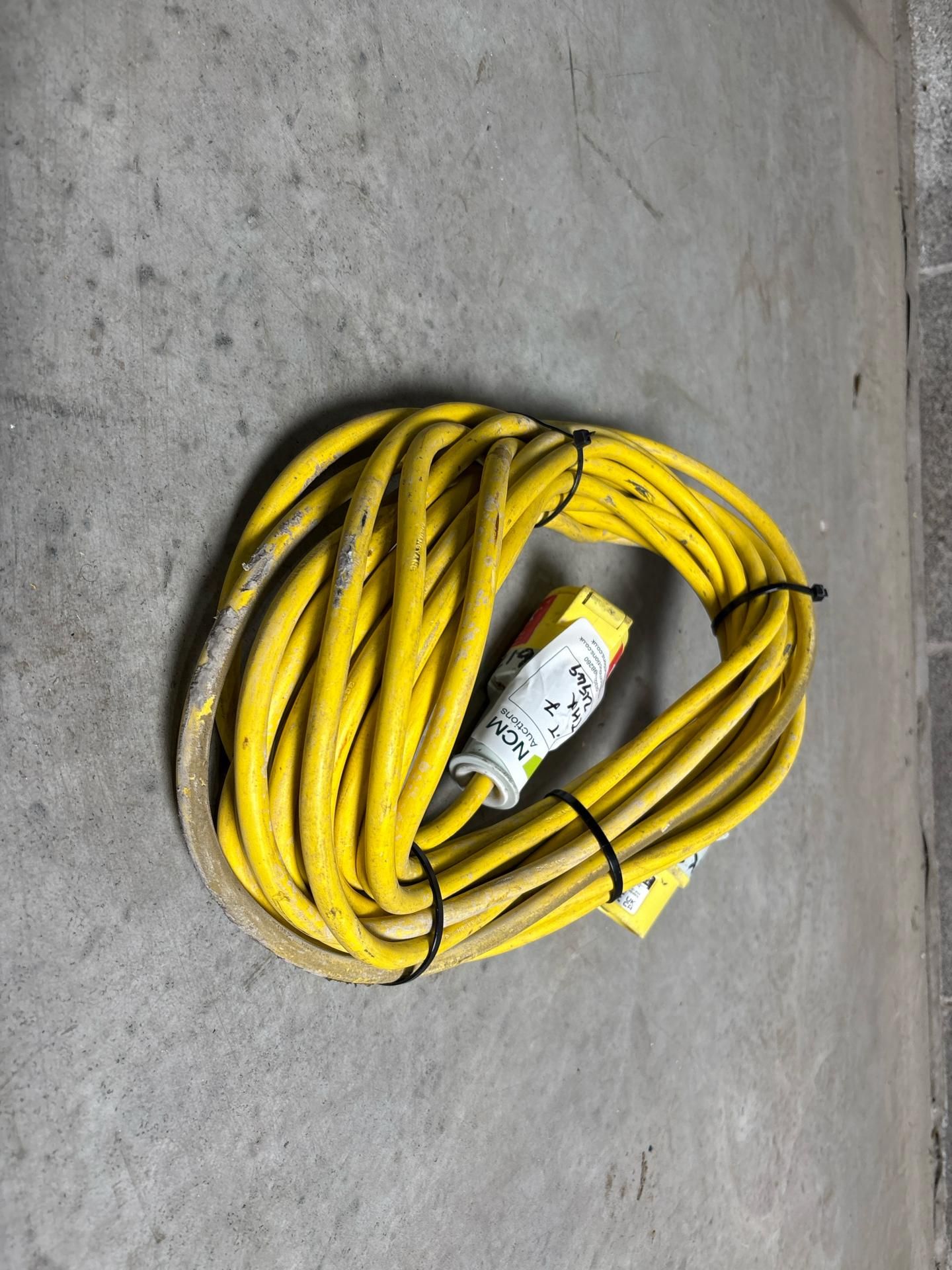 14M Extension Cable 110V 16A. S/N: 240749-THX21949 - No Reserve