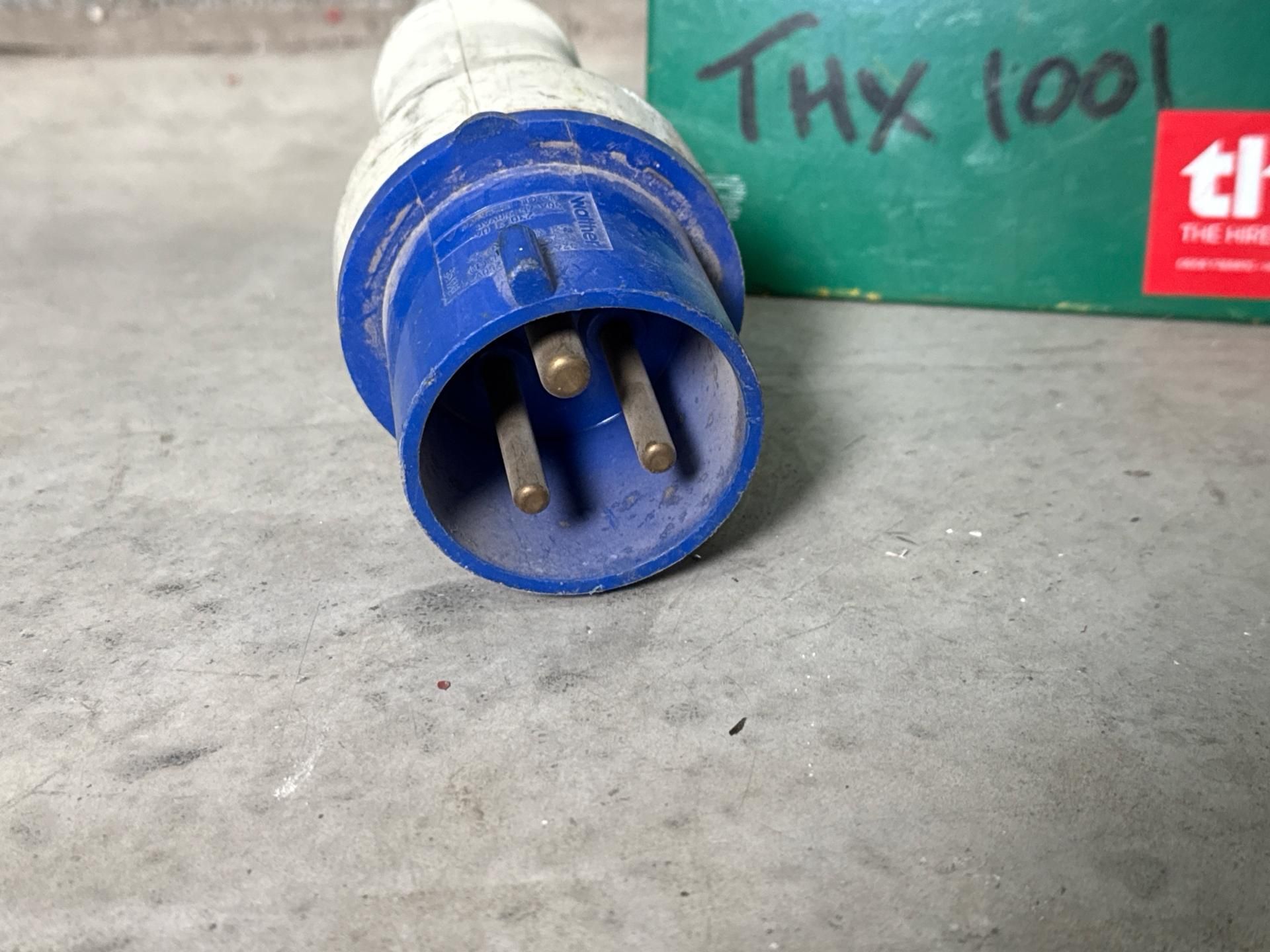 4 Way Splitter Box - THX1001 - No Reserve - Image 5 of 5