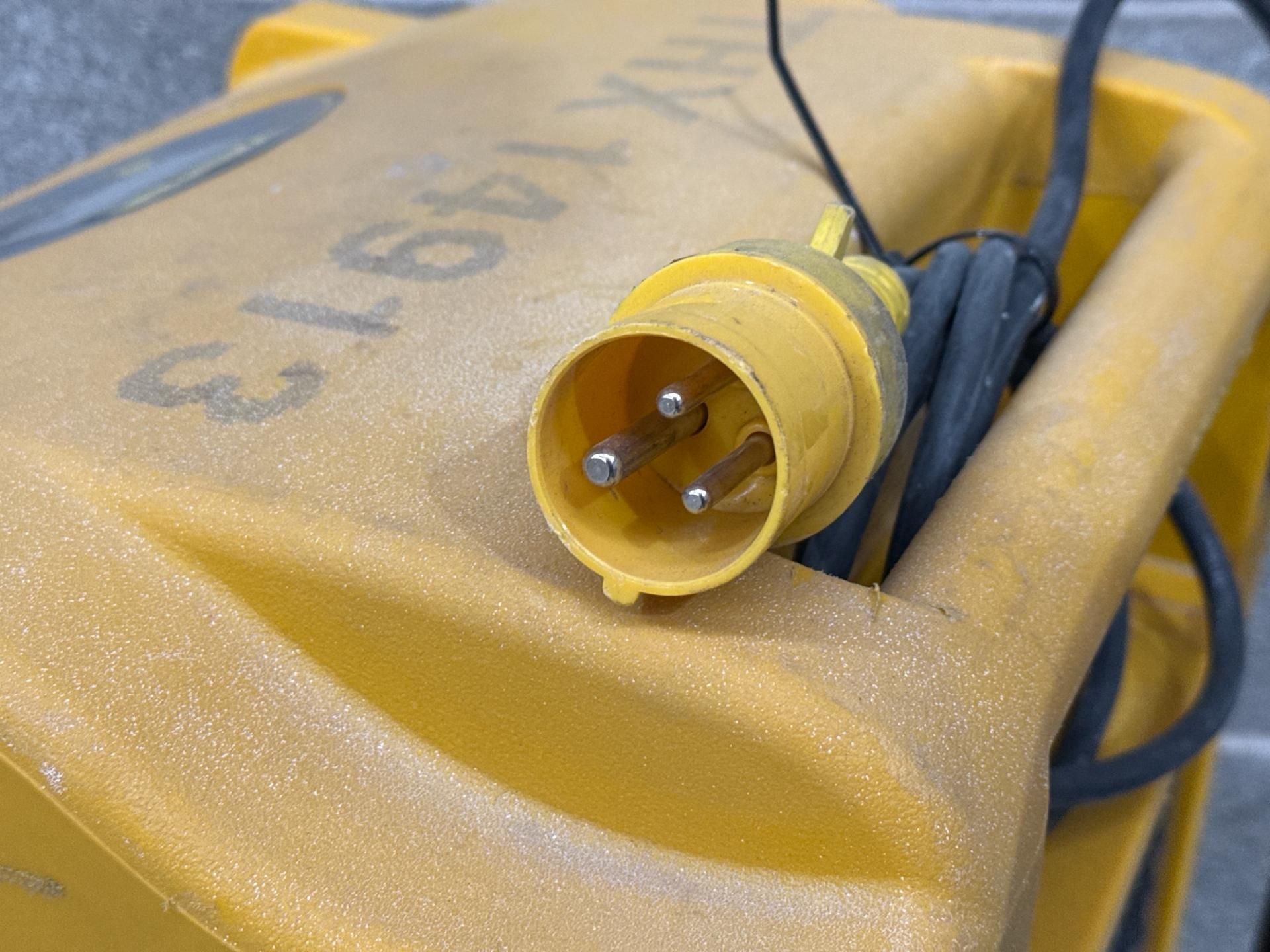 Master Climate Solutions Large Dehumidifier - Thx14913 - No Reserve - Image 5 of 6