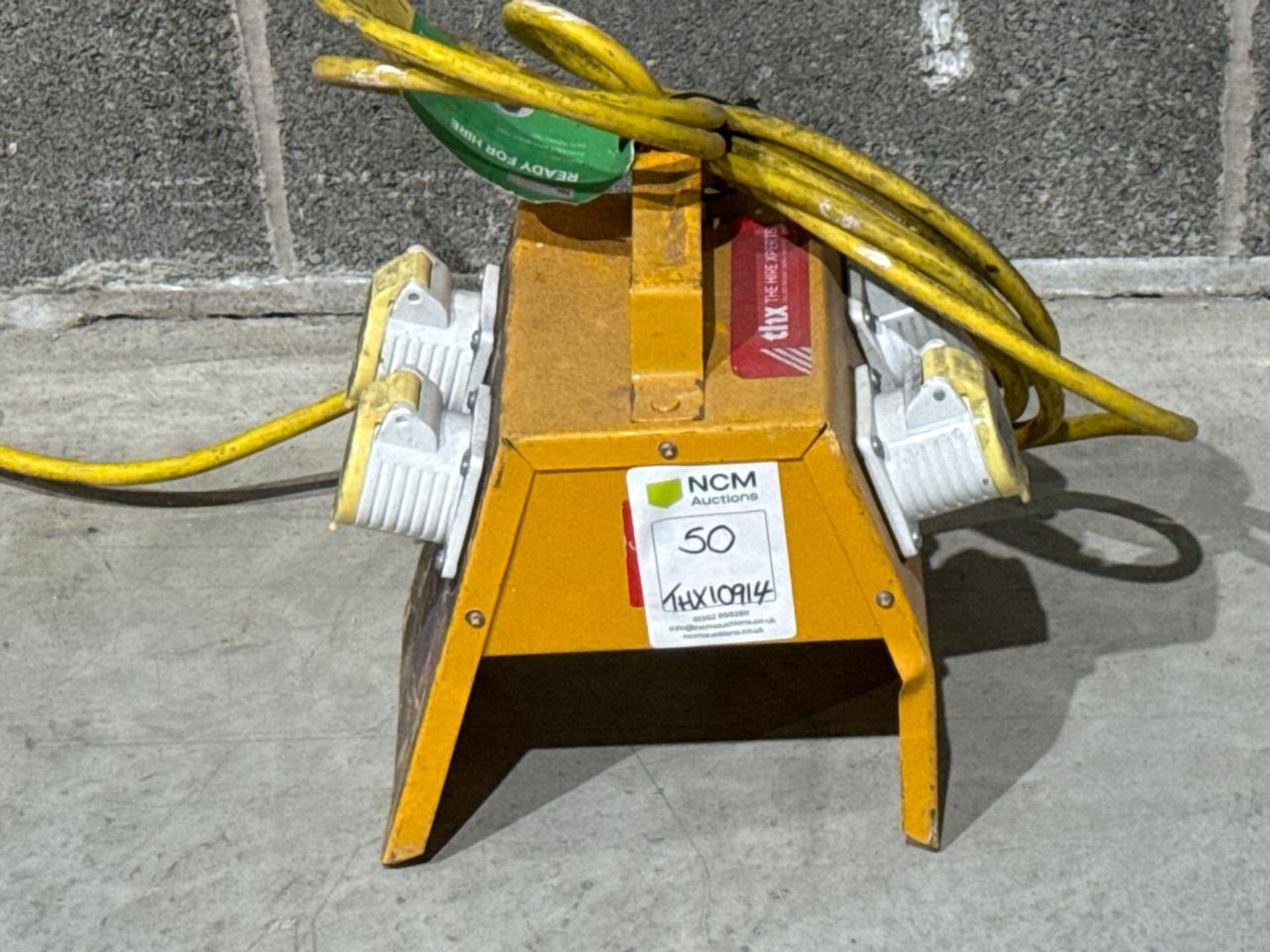 Elite 4 Way Splitter Box 110V 16A. S/N: Blank-THX10914 - No Reserve - Image 4 of 6