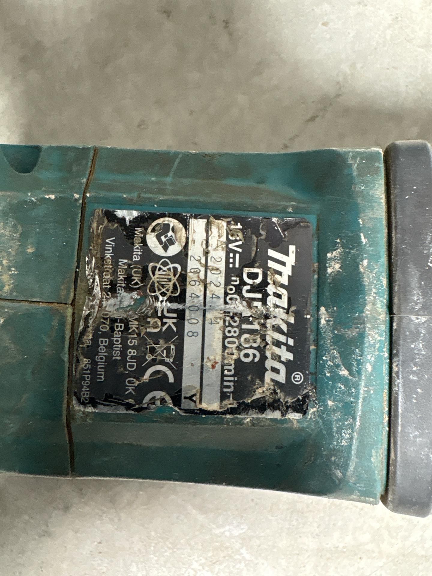 Makita Reciprocating Saw 18 V Cordless. S/N: 2064008-THX21447 - No Reserve - Image 5 of 6