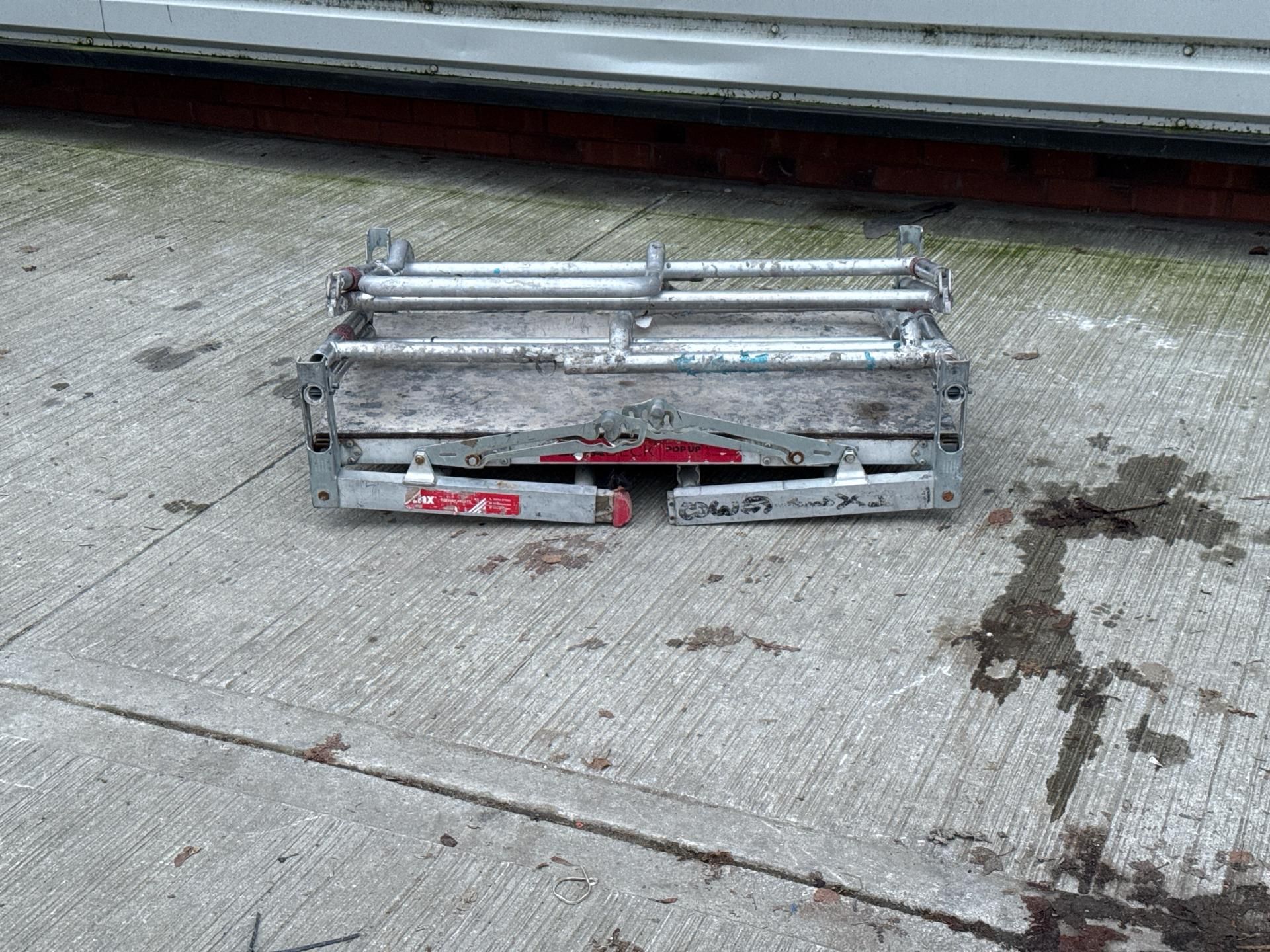 Pop Up Delta Deck - THX13742 - No Reserve - Image 12 of 12