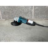 Makita Angle Grinder And Chuck - THX21735 - No Reserve