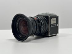 Hasselblad 501CM Medium Format Camera With Carl Zeiss Distagon 40mm IF Lens