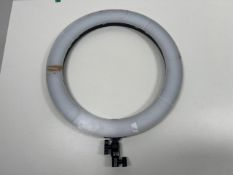 Neewer LED Ring Light With Mounting Bracket - No Reserve