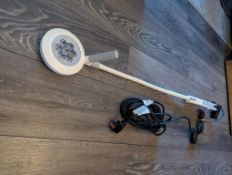 Derungs Visiano 10 LED Examination Light for Dentistry/Surgery/Clinical use