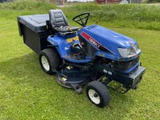 2006, ISEKI SXG19 LOW TIP COLLECTOR MOWER (2,793 hours) YEAR 2006 HOURS 2793 19HP 3 CYLINDER DI