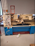 Machine 7 Metal Lathe