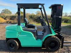 2010 Mitsubishi FD30N 3 Tonne Diesel Forklift, 3079 Hours, Triple Mast, Side Shift
