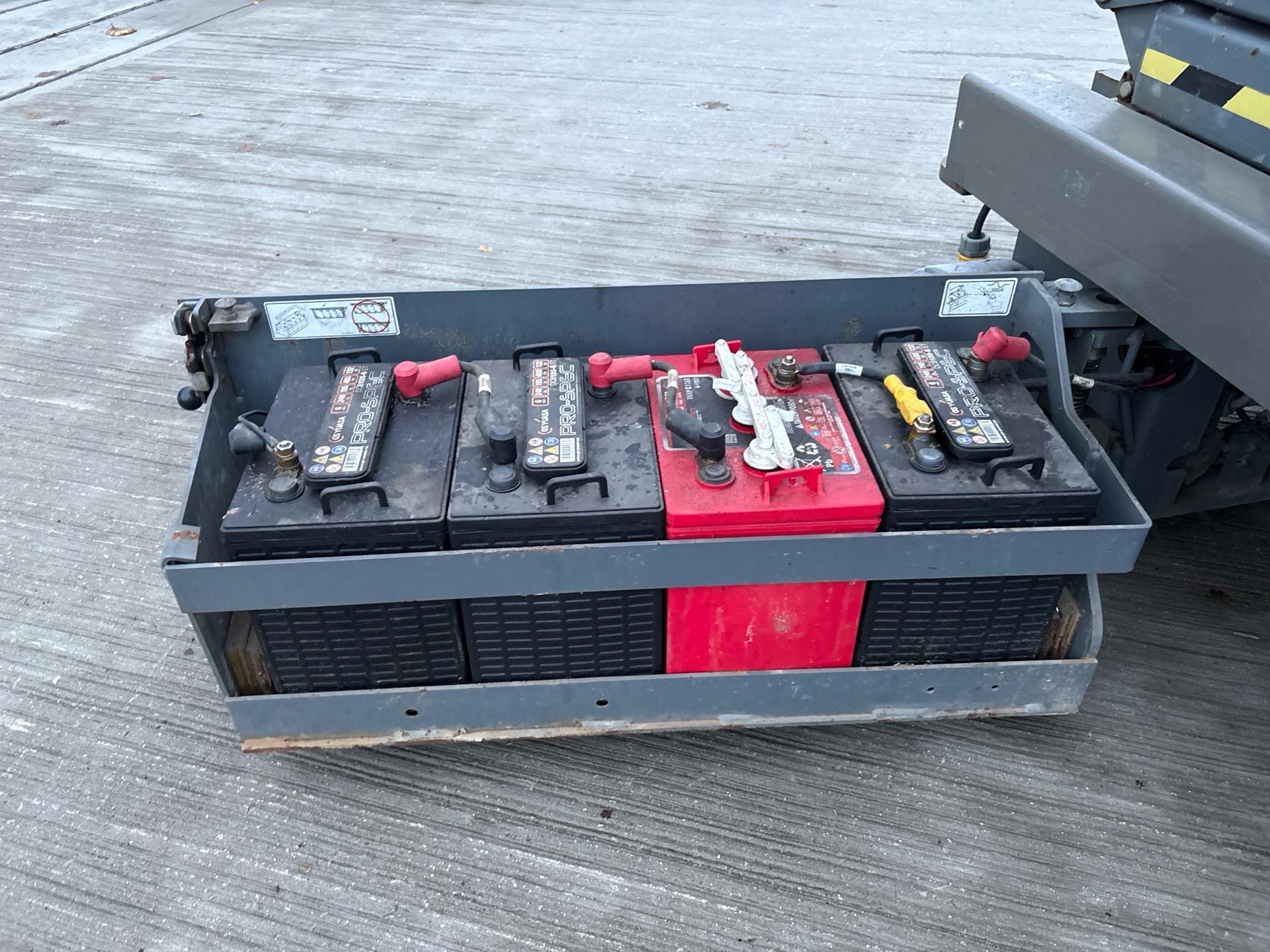 2007, SKYJACK - SJ9250RT 4x4 Scissor Lift (3,421 hours) Low Hours: Only 3,421 hours of use, ensurin - Image 21 of 35