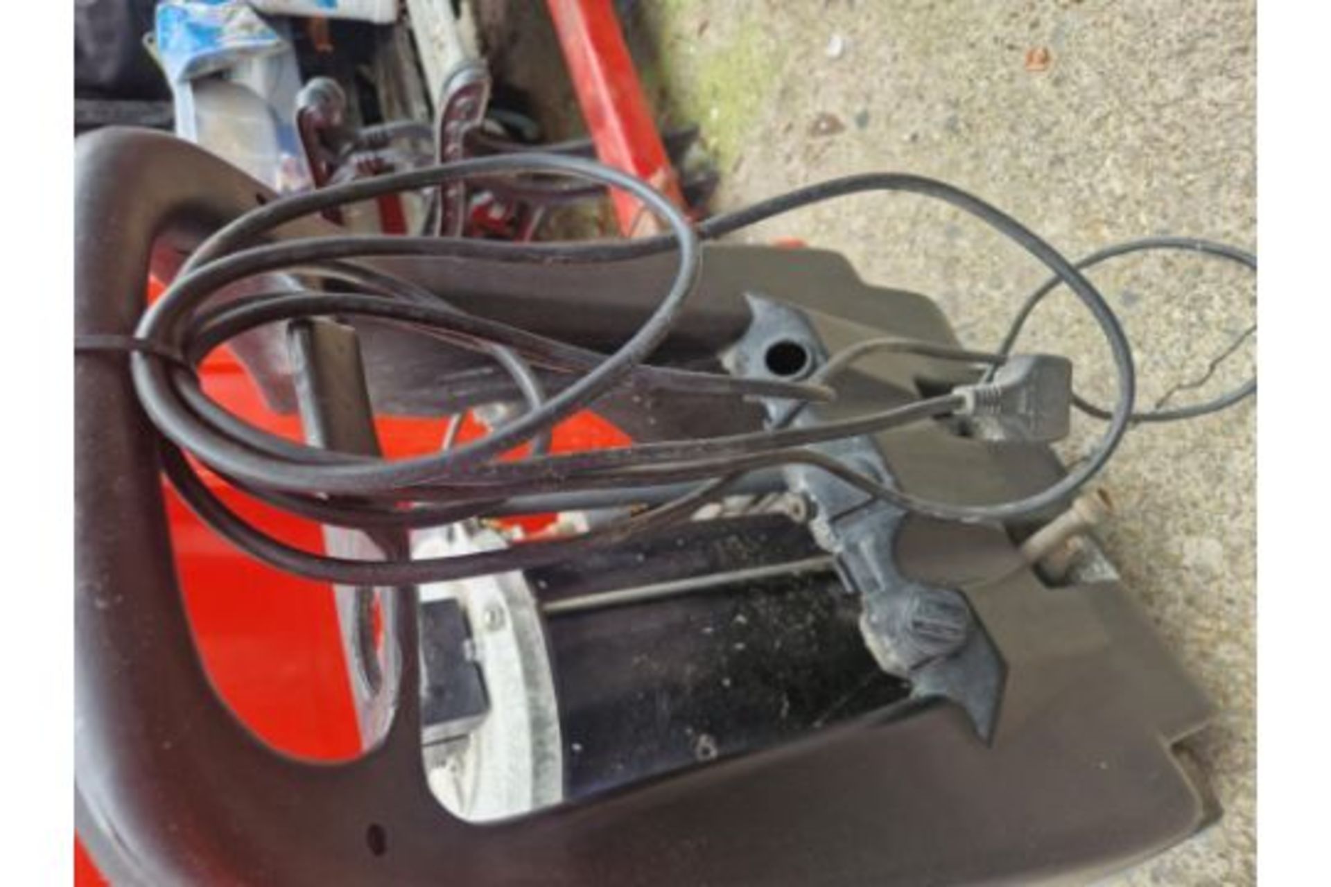 Eagle 1595HA jet wash hot and cold   date of manufacture 18/9/2006 3 bar max three pin plug elect - Image 11 of 16