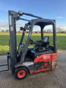 2016 Linde 1.6 Tonne Electric Forklift, Container Spec, 4.6m Mast with Side Shift