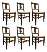 Rustikale Stühle aus Nussholz, Italien, 1970er, 6er Set