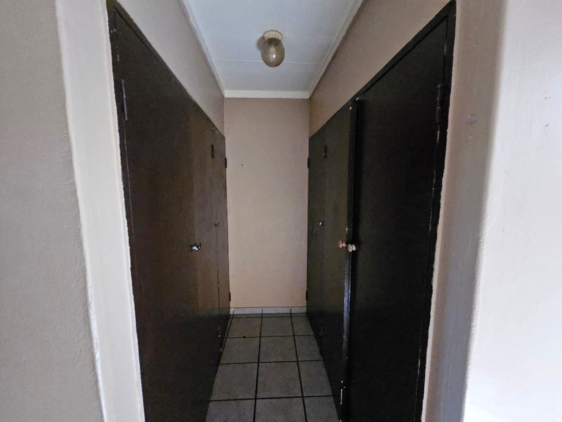 SPACIOUS 1 HECTARE PROPERTY WITH POOL & GUEST HOUSE - EQUIPPED WITH BACKUP SOLAR PLANT & WATER TANKS - Image 190 of 192