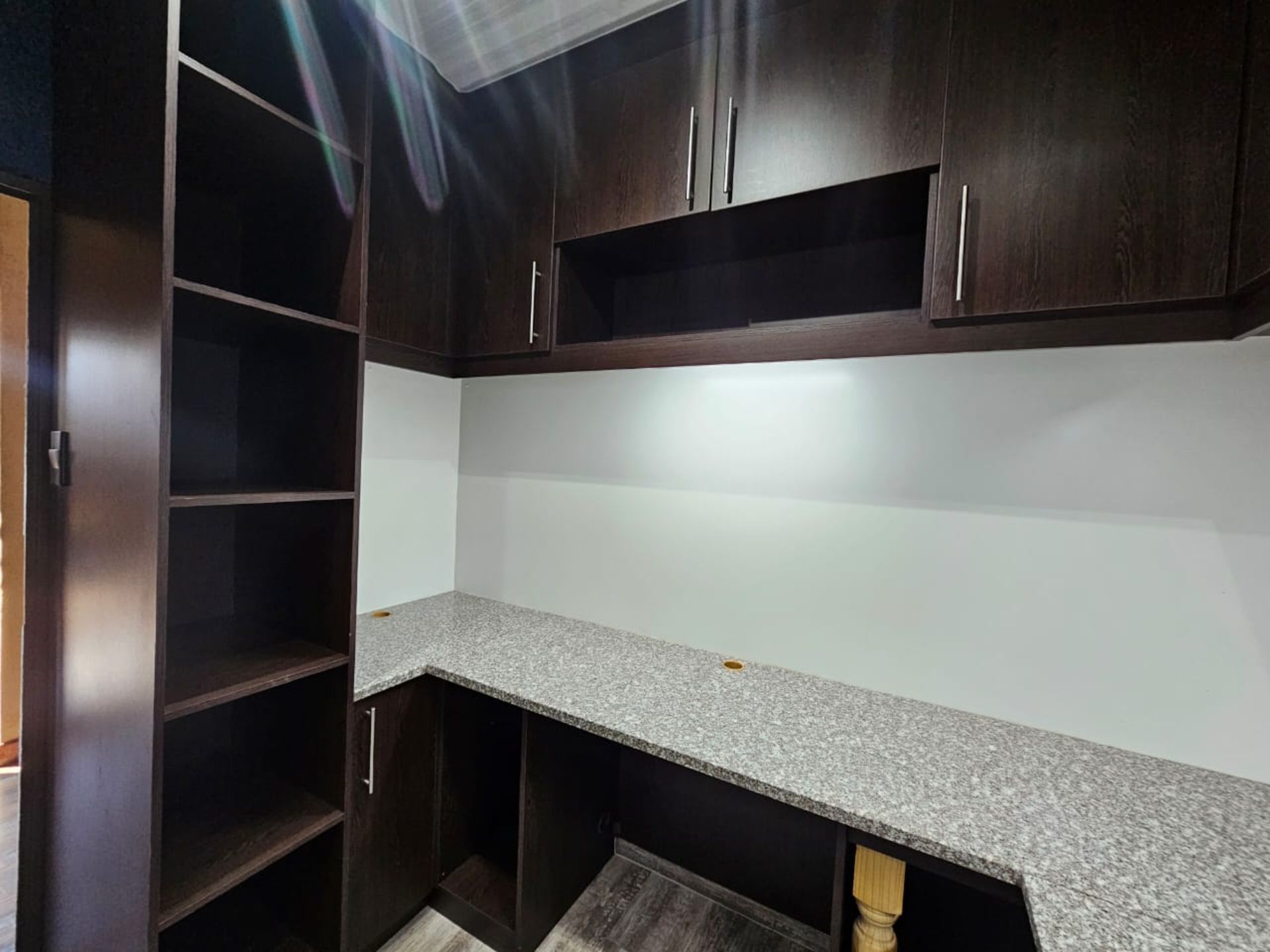 SPACIOUS 1 HECTARE PROPERTY WITH POOL & GUEST HOUSE - EQUIPPED WITH BACKUP SOLAR PLANT & WATER TANKS - Image 101 of 192