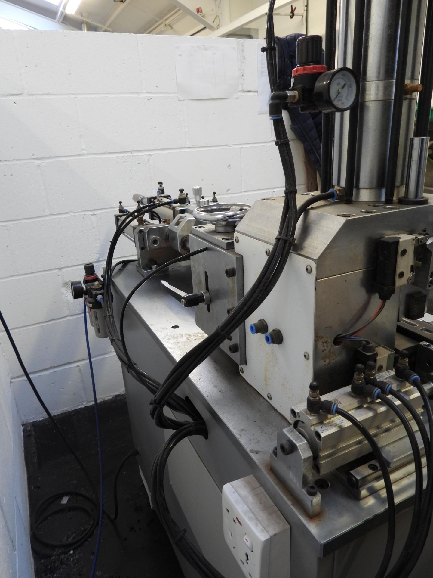 Horizontal Wire Gun with Coolmay Control Panel (Location: Brentford. Please Refer to General Notes) - Image 5 of 6